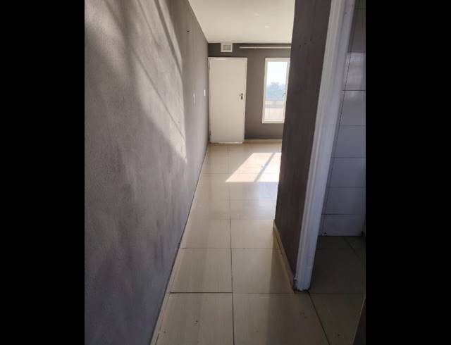 2 BEDROOM APARTMENT FOR SALE IN PINETOWN CENTRAL